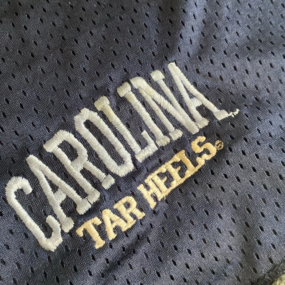 Navy UNC Carolina Tar Heels basketball shorts - Picture 5 of 17